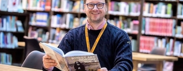 Biblioteksjefen som vaktmester
